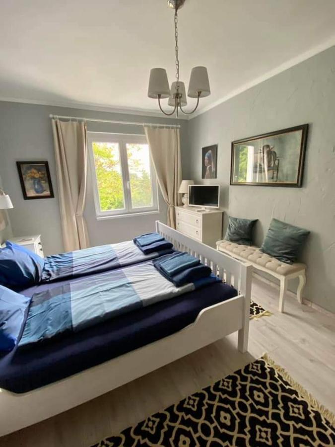 Fueloep Apartmanhaz Apartament Balatonszepezd